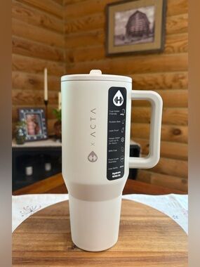 HYDROJUG + ACTA Gray 40oz Traveler Tumbler